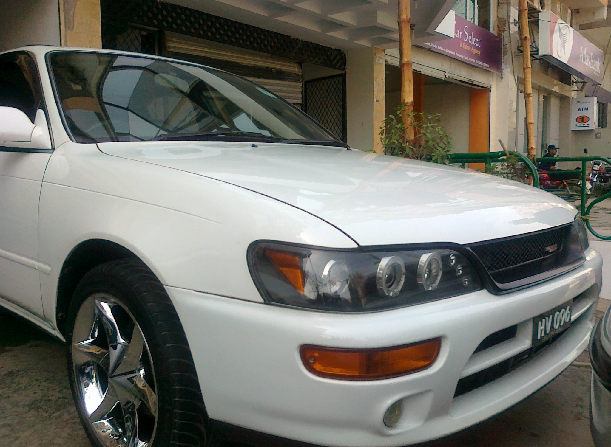 1993 TOYOTA COROLLA LE